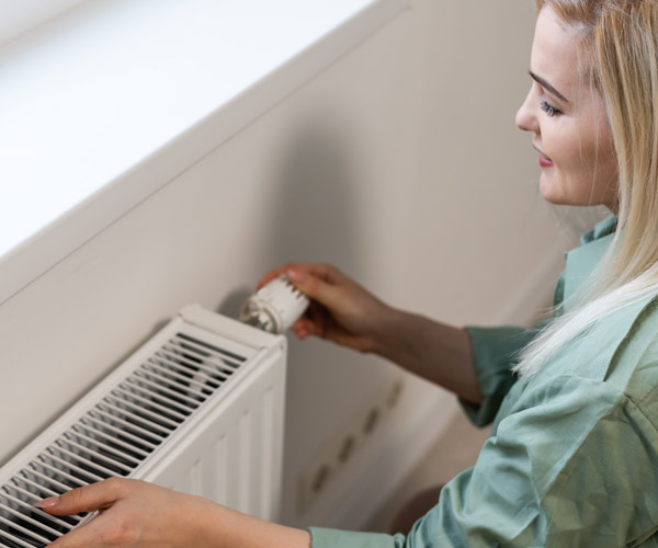 Hvordan maler man en radiator?